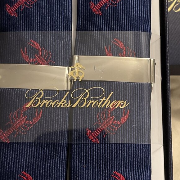 NIB Brooks Brothers Lobster 🦞 Red Print On Blue Mens Suspenders Silk , Leather - Picture 2 of 10